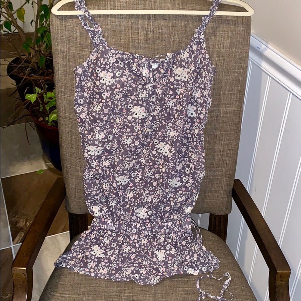 ❗️2/$15❗️TOPSHOP Camisole Top